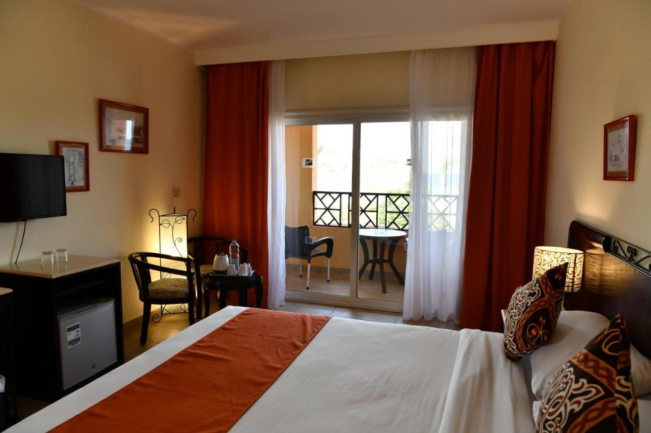 Standard Double or Twin Room with Sea View