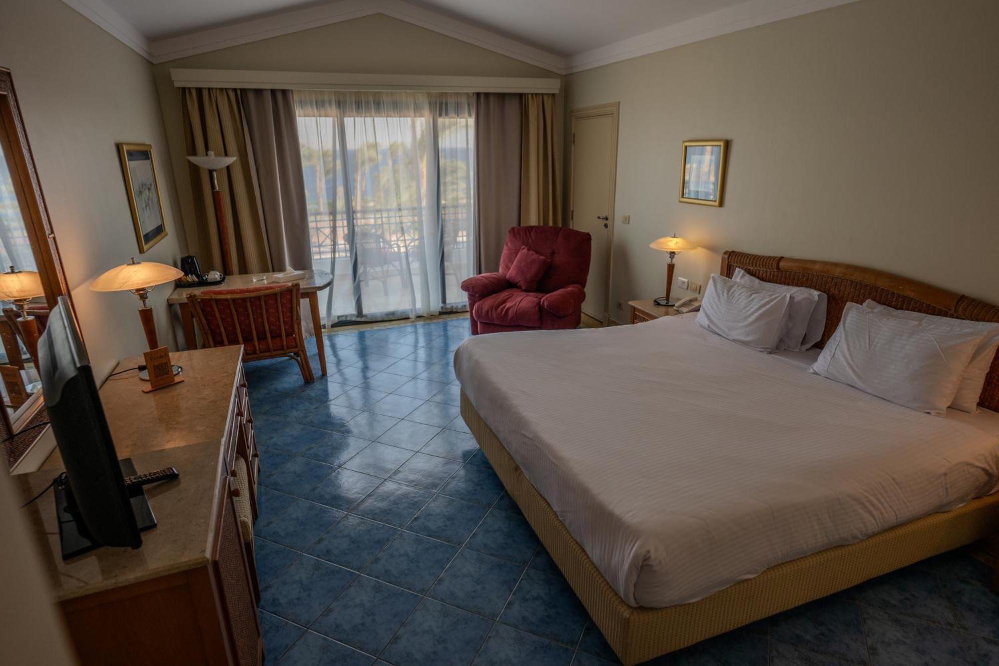 Superior Single Room
