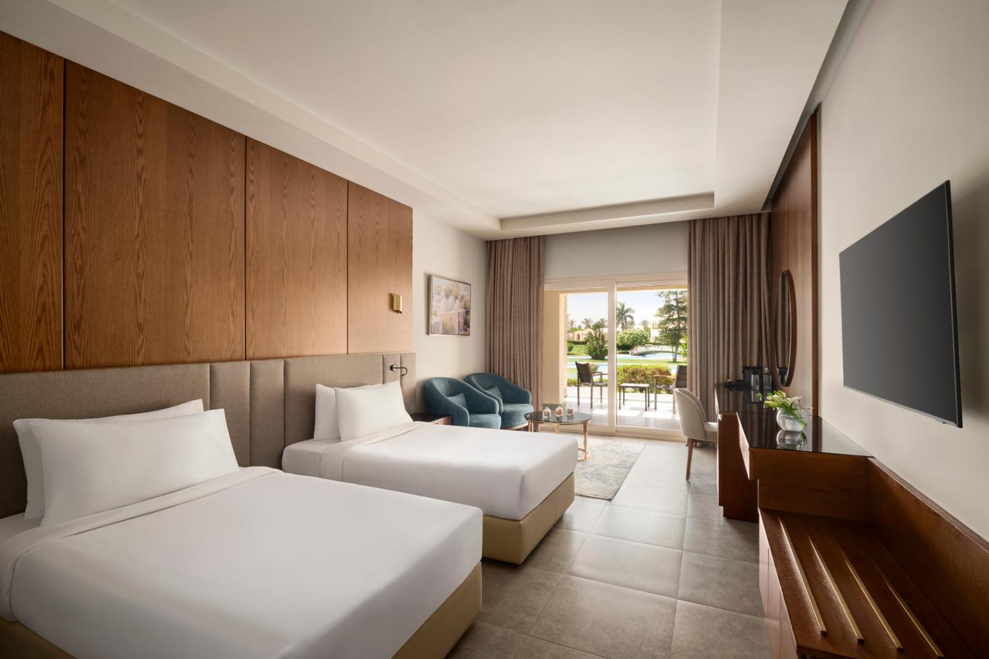 Premier Room with Two Single Beds