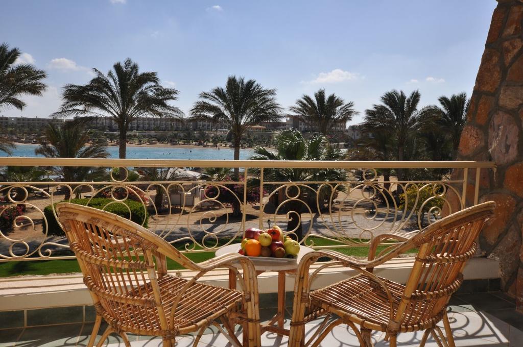 Deluxe Triple Room - Beachfront