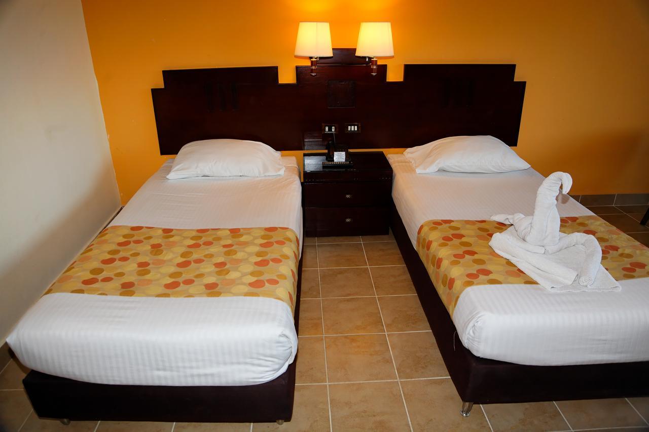 Twin or Double Room with Sea View