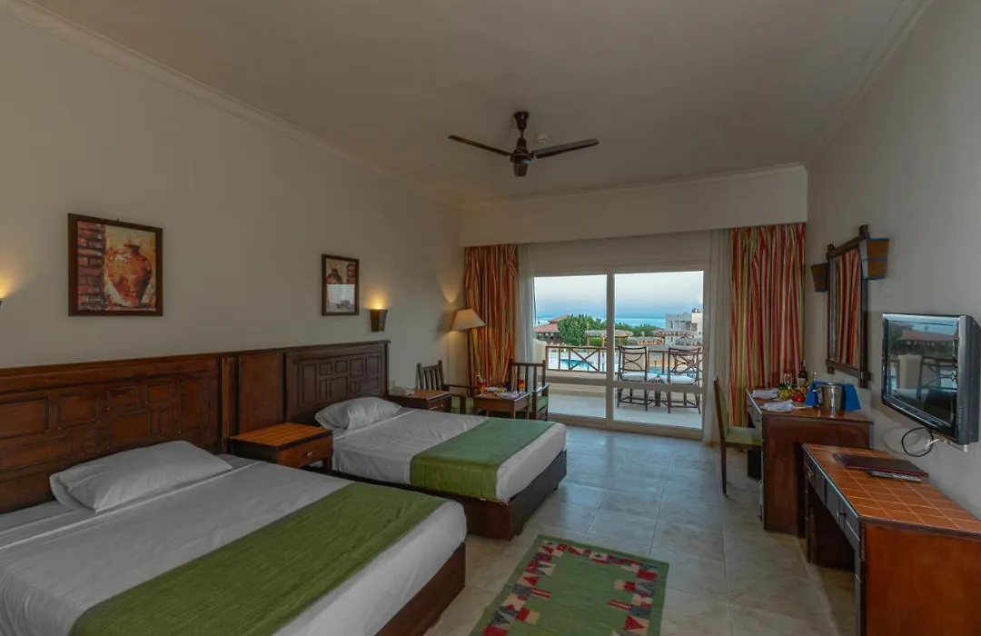 Laguna Beach Marsa Allam-1