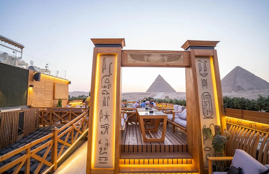 Great Pyramid Inn-1