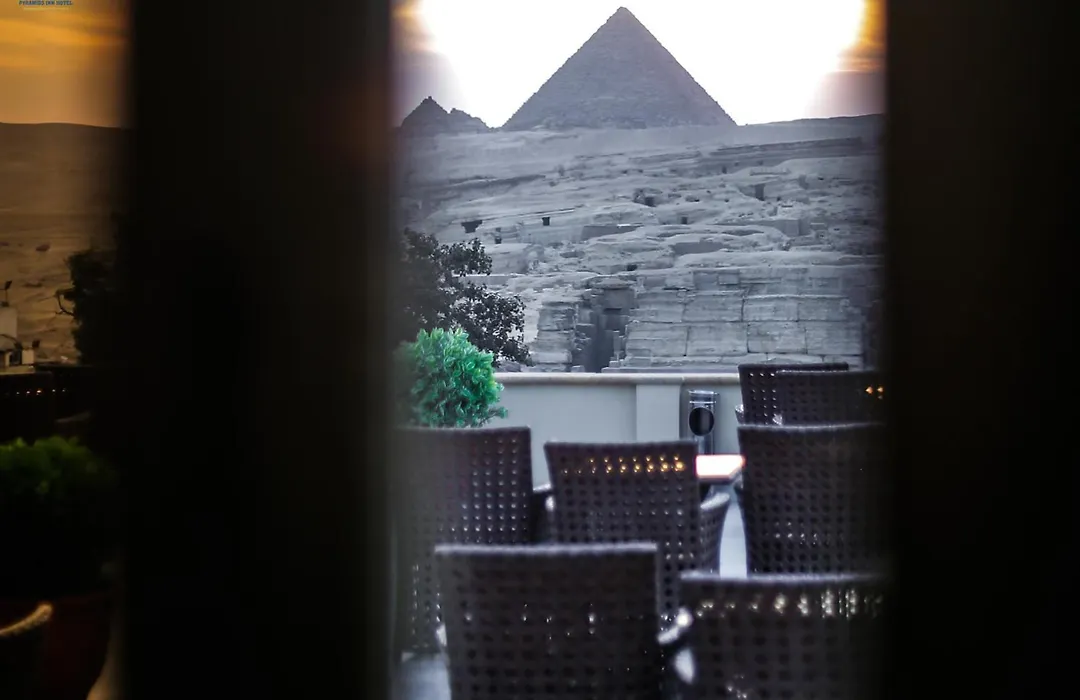 Egypt Pyramids Inn-1