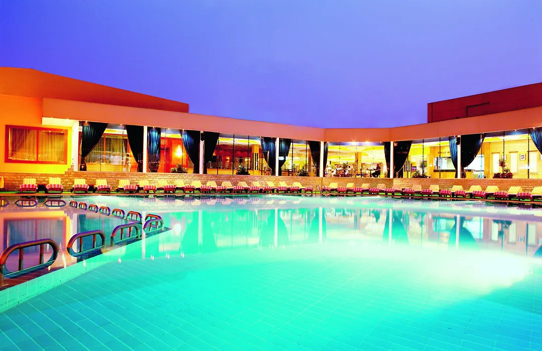 Cairo Pyramids Hotel-1