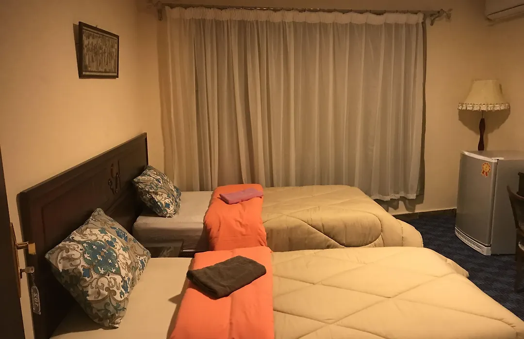 3 Pyramids View Inn-1