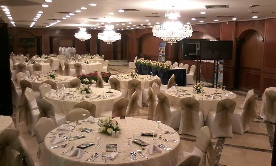 Trio Sea View Hotel-1