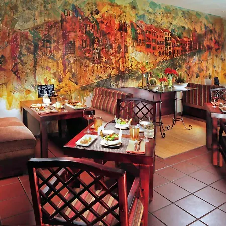 Mercure Cairo Le Sphinx-3