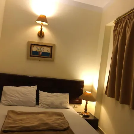 Tarakhan Hotel-3