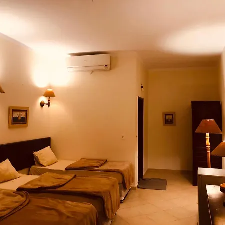 Tarakhan Hotel-2