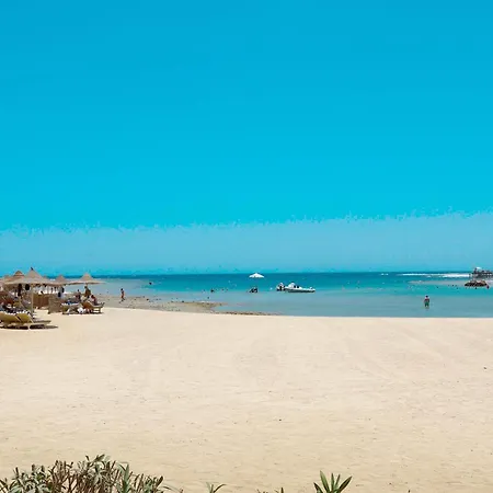 Brayka Bay Reef Resort-2
