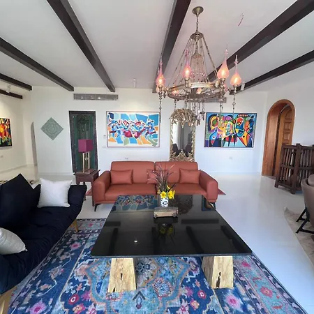 Lazibinn Boutique Hotel-2