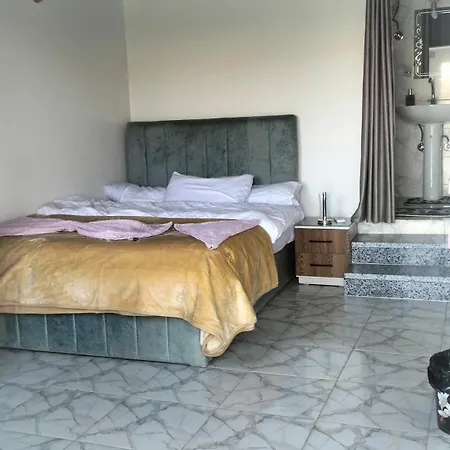 Go Inn Backpackers-3