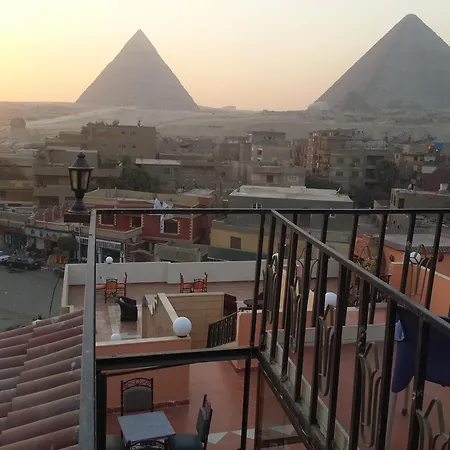 Pyramids Plateau Inn-3