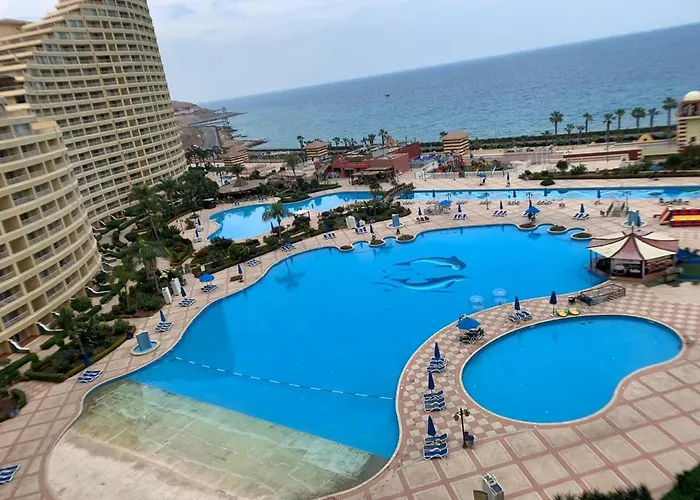 Porto Sokhna Pyramids Apartments With Sea View Families Only