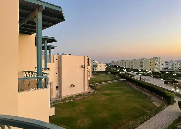 Golden Beach 1