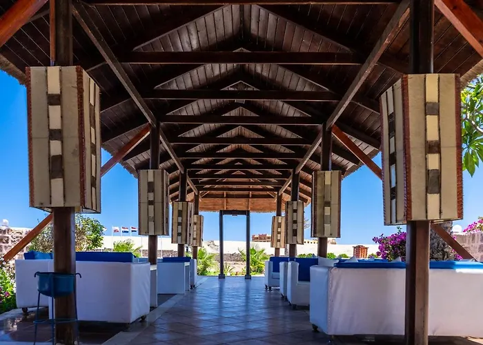 Abu Dabbab Lodge