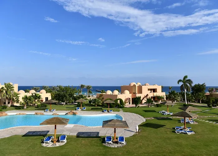 Wadi Lahmy Azur Resort - Soft All-Inclusive Abū Ghuşūn