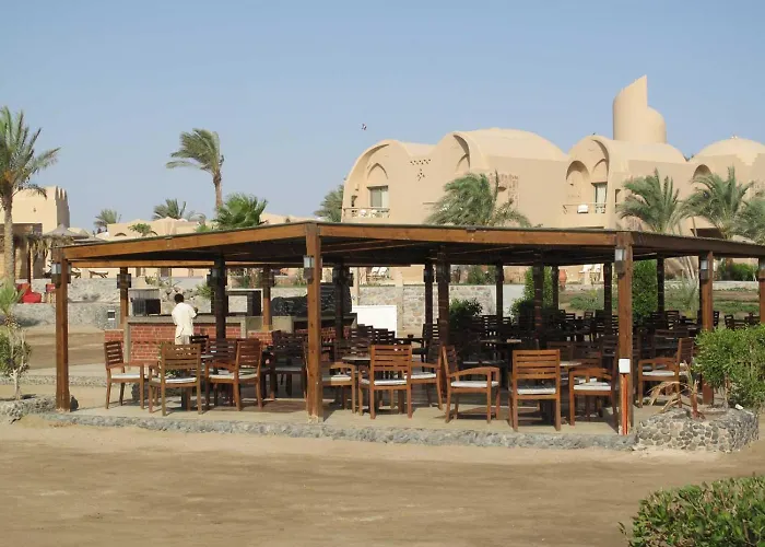 Shams Alam Beach Resort Abū Ghuşūn
