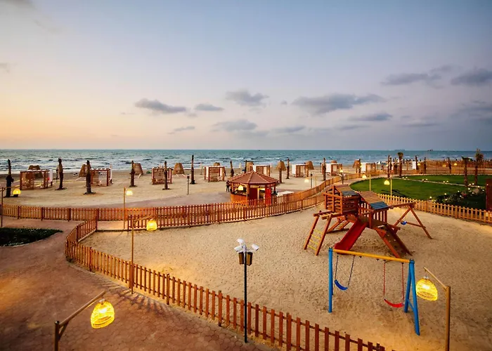 Marom Resort & Beach