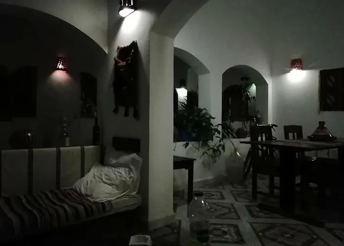 Full Moon Hotel دهب