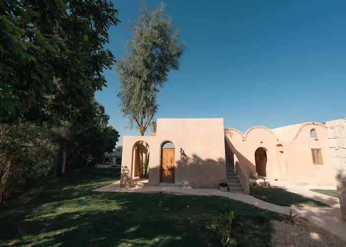 Tzila Lodge