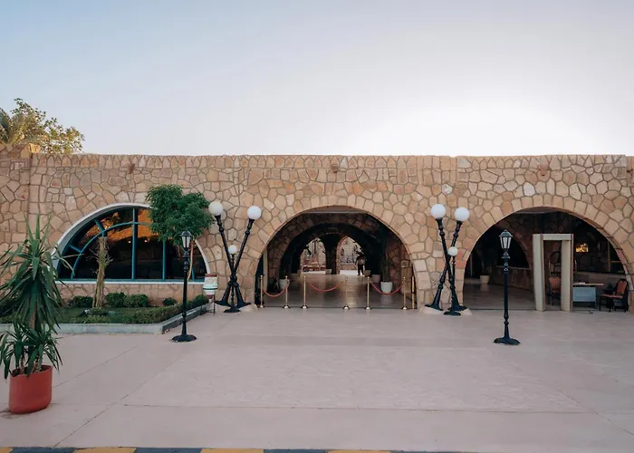Seti Abu Simbel Lake Resort