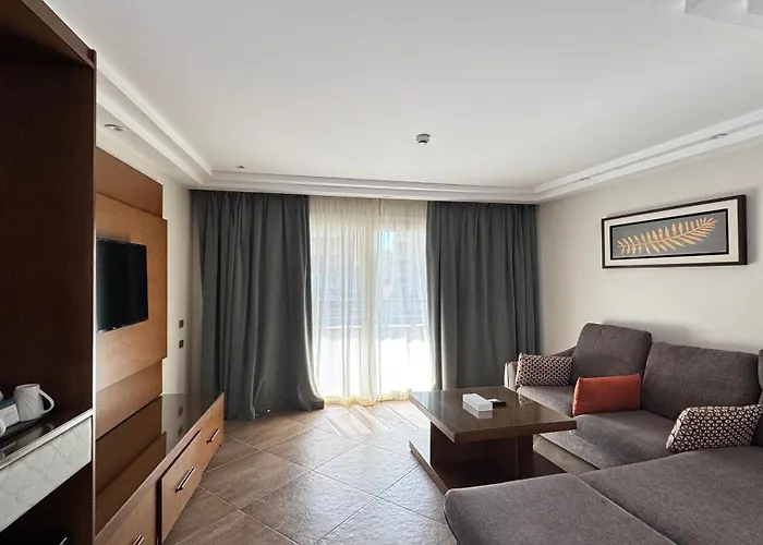 Grand Ocean Sokhna & Resort
