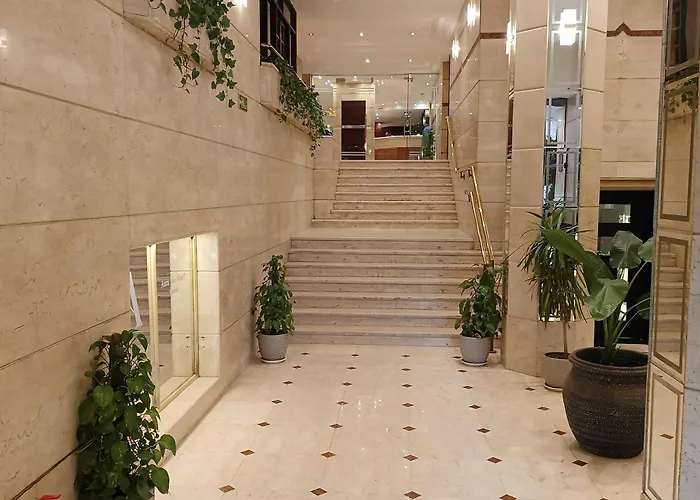 Aura Inn Cairo