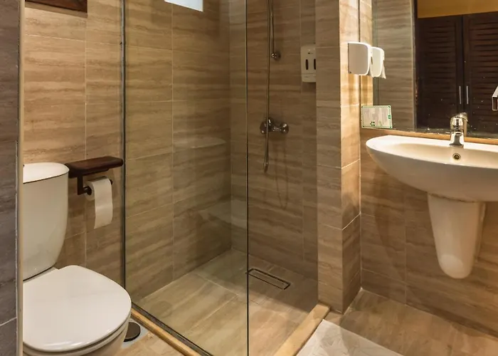 Abu Dabbab Lodge
