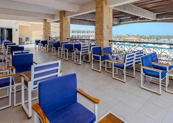 Royal Brayka Beach
