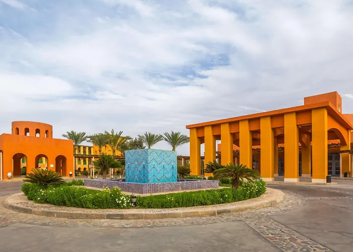 Strand Beach Resort Taba