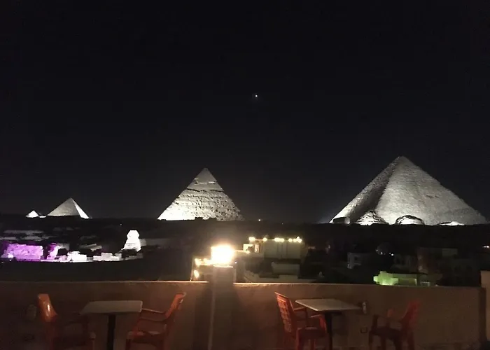 Mena Inn Pyramids