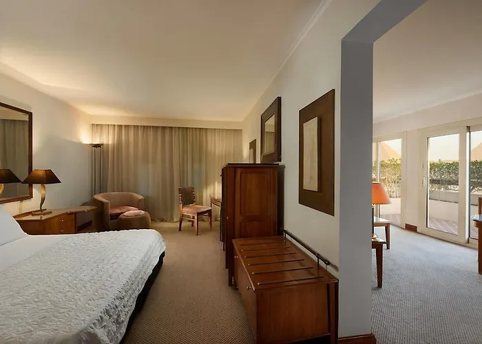 Le Meridien Pyramids Hotel & Spa
