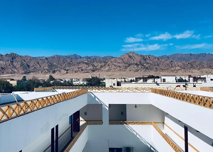 Golden Plaza Dahab Resort